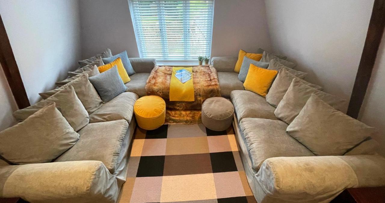 Stunning Luxury Apartment In Central Lymington Esterno foto